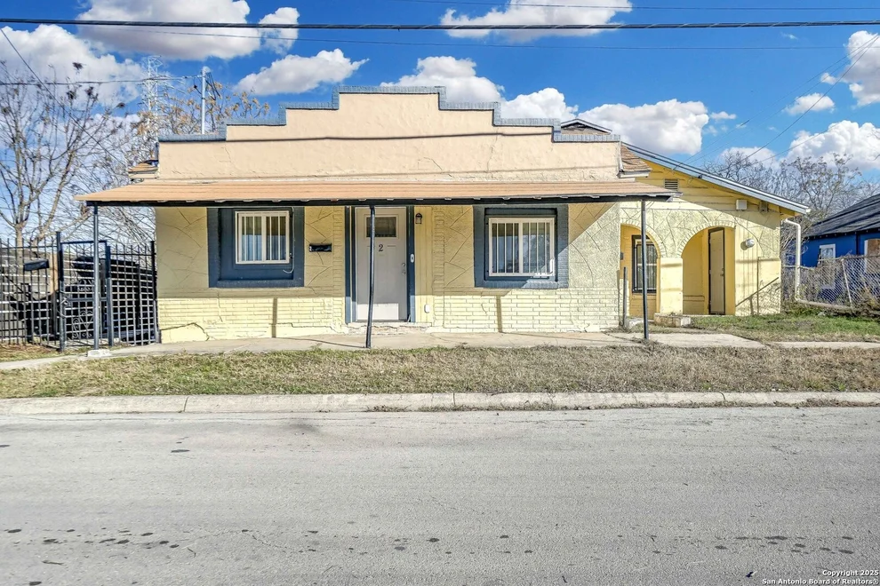 Unit for sale at 1114 S San Marcos, San Antonio, TX 78207