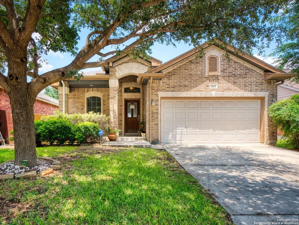 Unit for sale at 9823 Amberg, Helotes, TX 78023