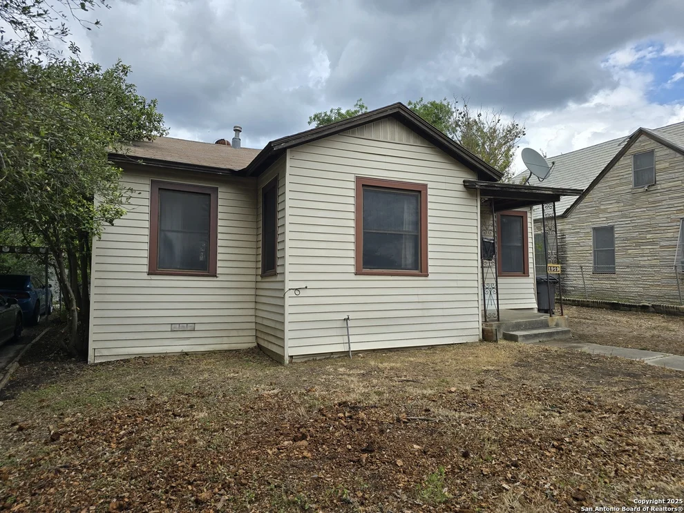 Unit for sale at 1919 Steves, San Antonio, TX 78210