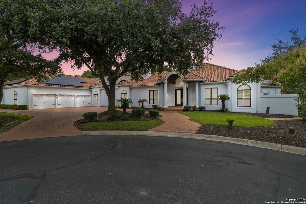 Unit for sale at 1 CLUBHOUSE GRN, San Antonio, TX 78257