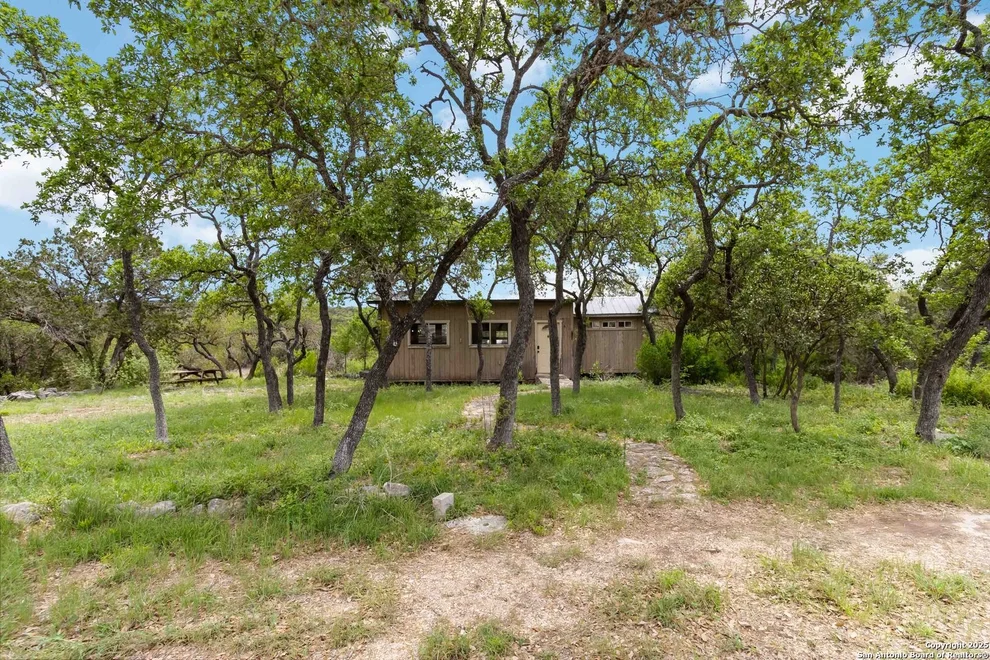 Unit for sale at 1474 Pr 233, Hondo, TX 78861