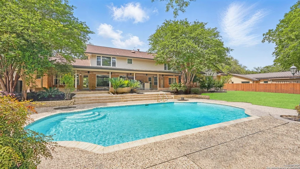Unit for sale at 116 Riviera, Castle Hills, TX 78213
