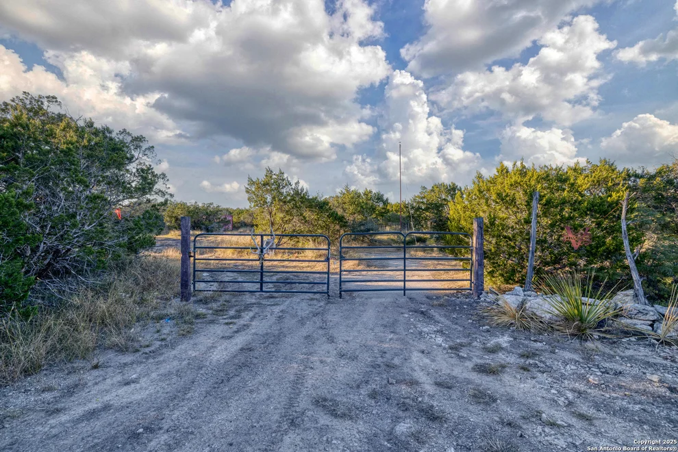 Unit for sale at 18-B New Leona Ranch, Brackettville, TX 78832