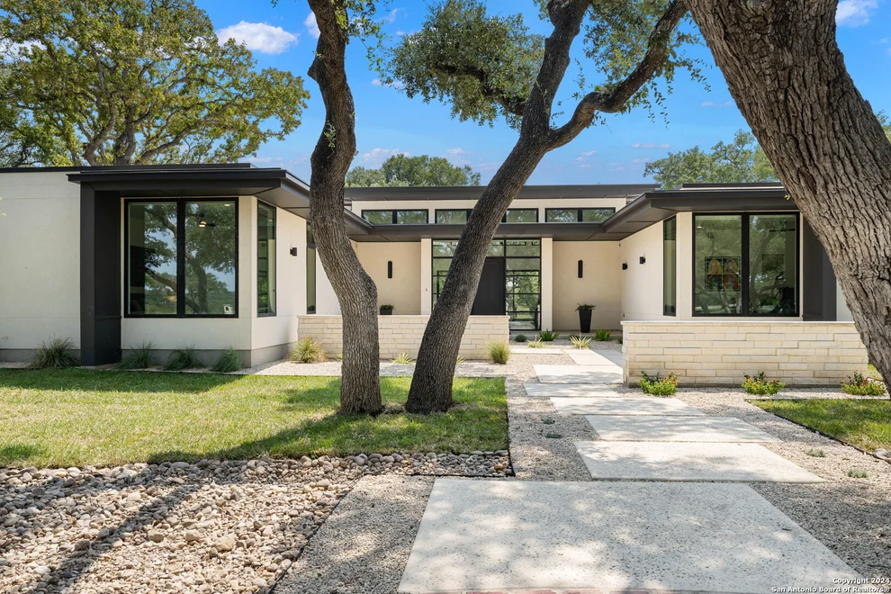 Unit for sale at 210 Cliffside, Shavano Park, TX 78231