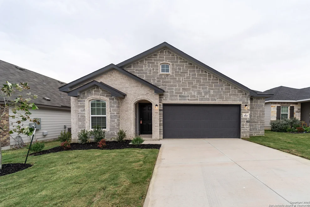 Unit for sale at 3565 Alto Stratus, New Braunfels, TX 78130