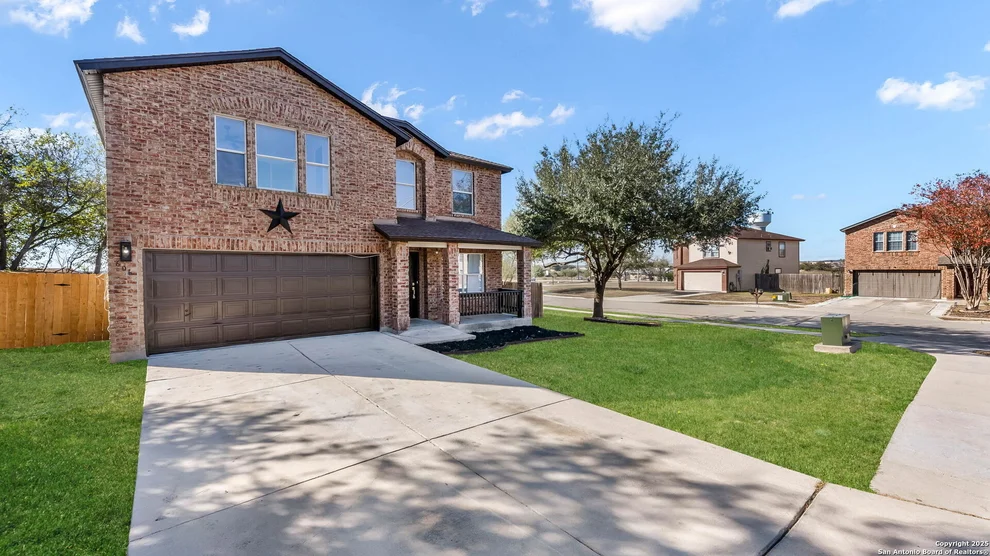 Unit for sale at 606 San Augustine, New Braunfels, TX 78132