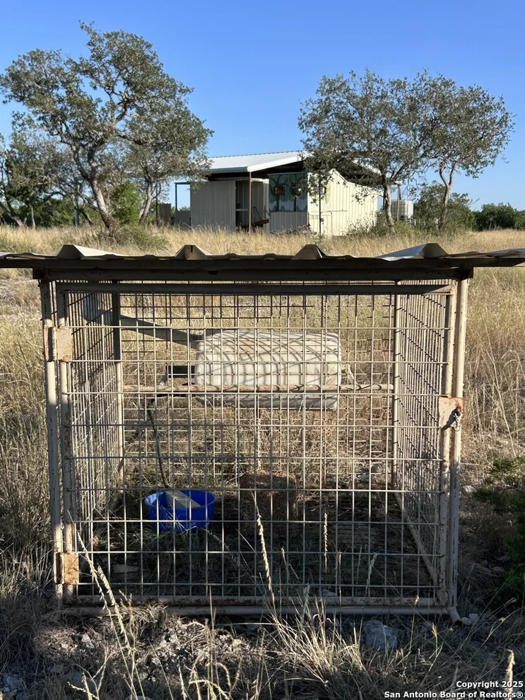 Unit for sale at 840 sd 23040, Rocksprings, TX 78880
