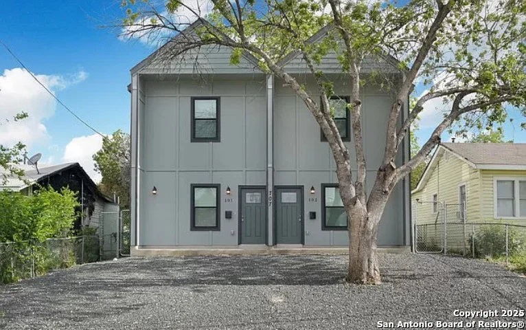 Unit for sale at 707 RUNNELS AVE, San Antonio, TX 78208
