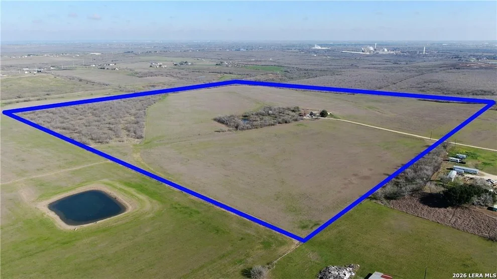 Unit for sale at 445 Katie Ln, Seguin, TX 78155