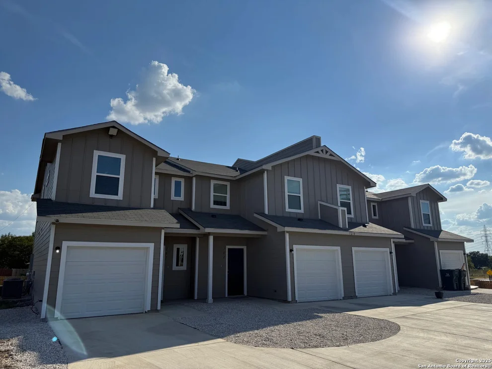 Unit for sale at 7214 John Palmer Dr., San Antonio, TX 78239