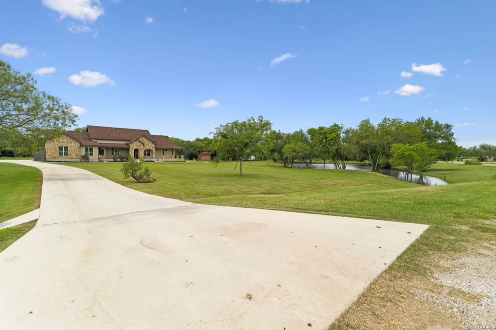 Unit for sale at 137 Trail Boss, La Vernia, TX 78121