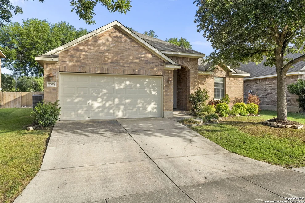 Unit for sale at 9606 Ed Wiseman, San Antonio, TX 78251