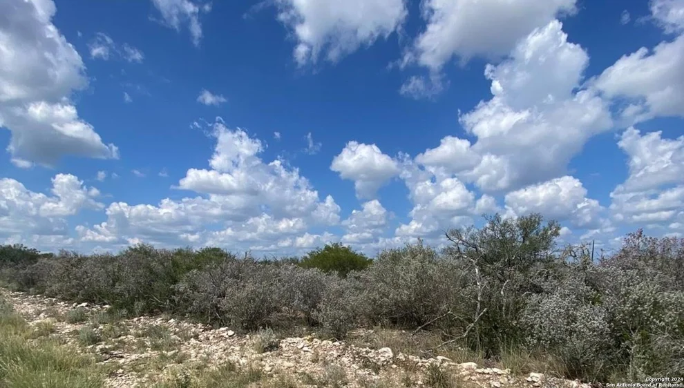 Unit for sale at 30 PALOMINO HILLS CIR, Uvalde, TX 78801