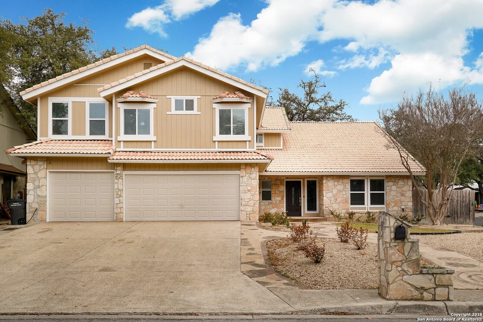 Unit for sale at 2731 Stone Edge St, San Antonio, TX 78232