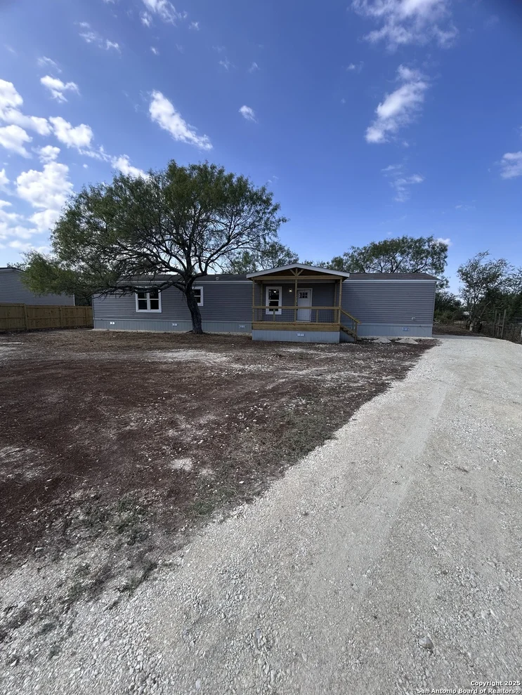 Unit for sale at 268 County Road 4637, Hondo, TX 78861