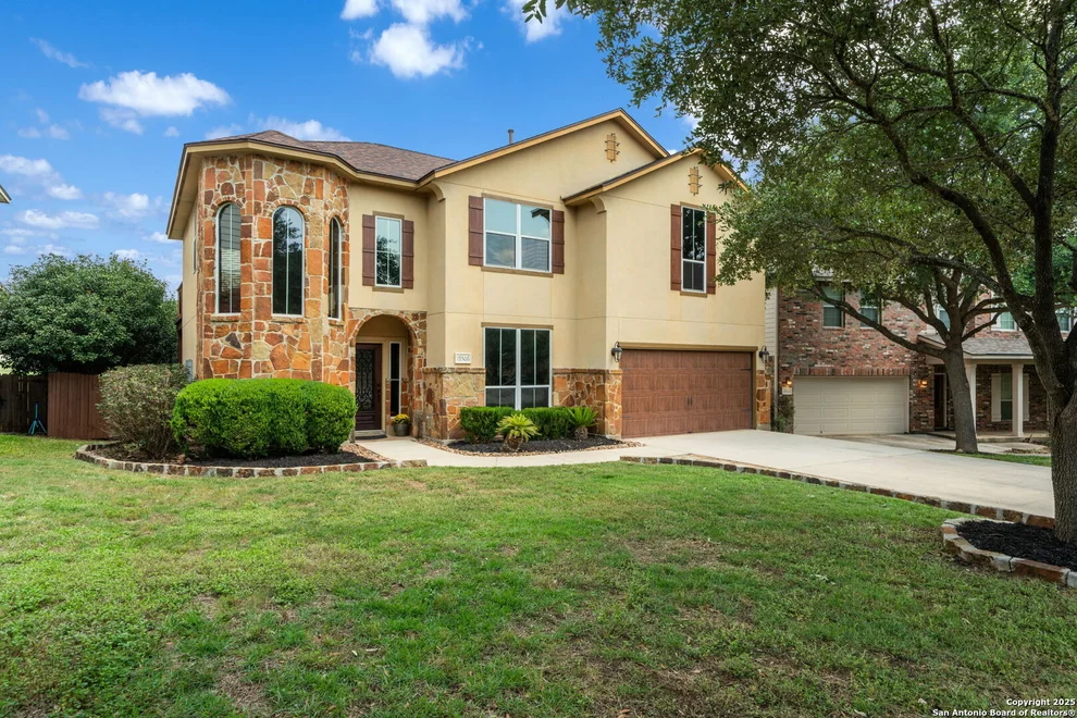 Unit for sale at 19506 Highgrove Ln, San Antonio, TX 78258
