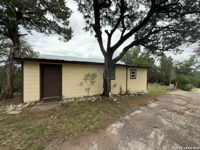 Unit for sale at 184 PARADISE LN, Lakehills, TX 78063