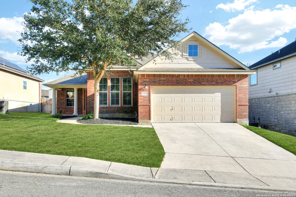 Unit for sale at 24922 Crescent Trace, San Antonio, TX 78258