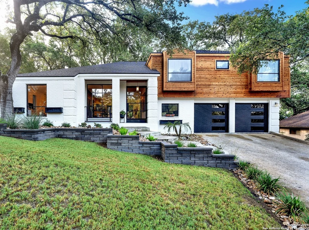 Unit for sale at 3506 hunters gate, San Antonio, TX 78230