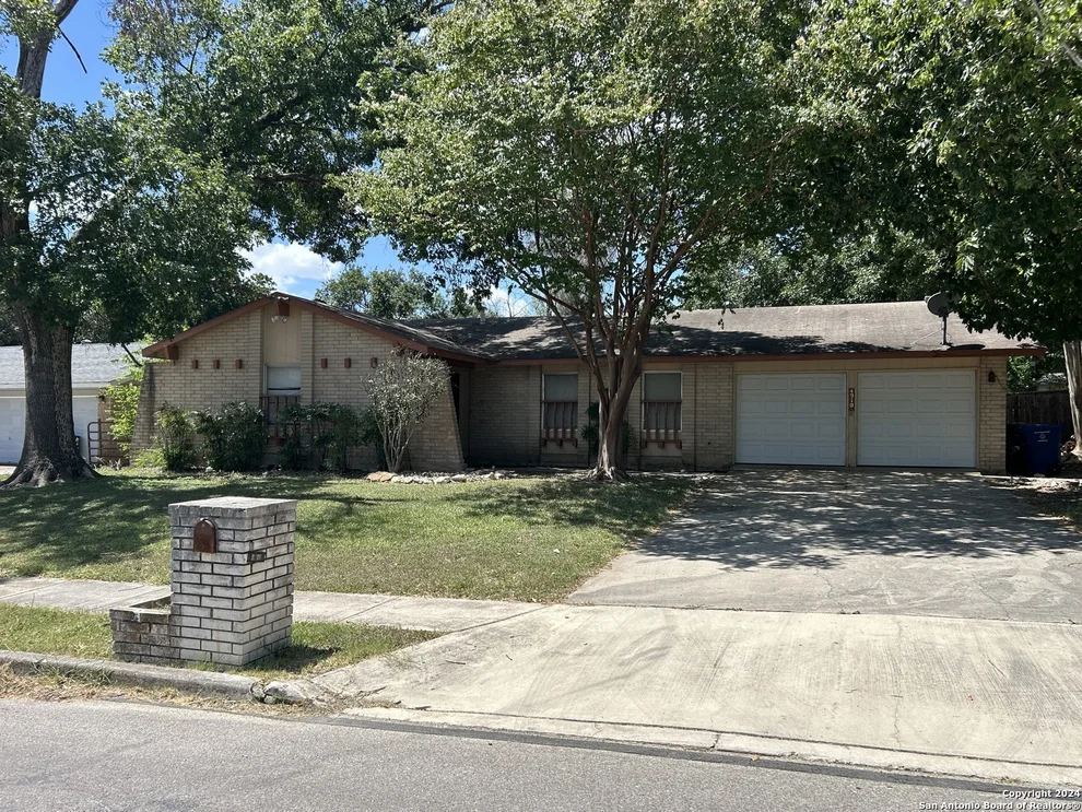 Unit for sale at 4910 El Gusto, San Antonio, TX 78233