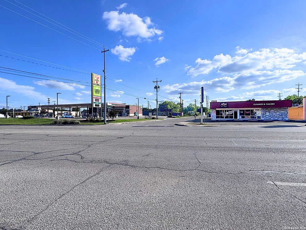 Unit for sale at 609 Pat Booker Rd, Universal City, TX 78148
