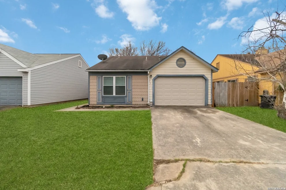Unit for sale at 7511 Brandyridge, San Antonio, TX 78250