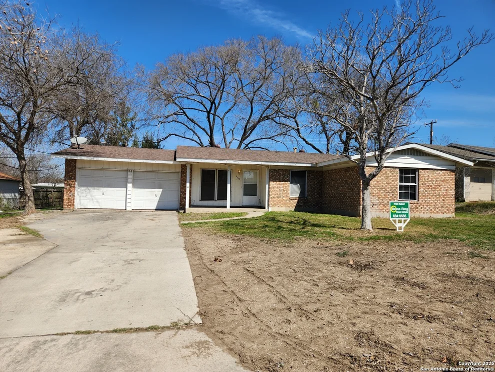 Unit for sale at 4339 Renault, San Antonio, TX 78218