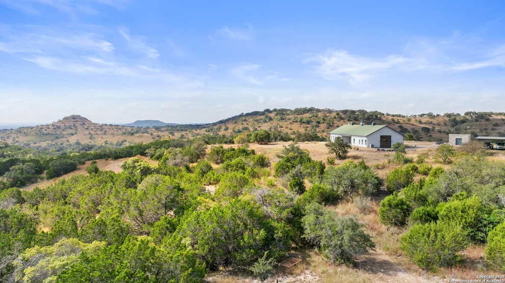 Unit for sale at 2027 Fm 1376, Boerne, TX 78006