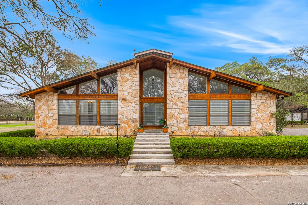 Unit for sale at 101 Hunters Glen, San Marcos, TX 78666