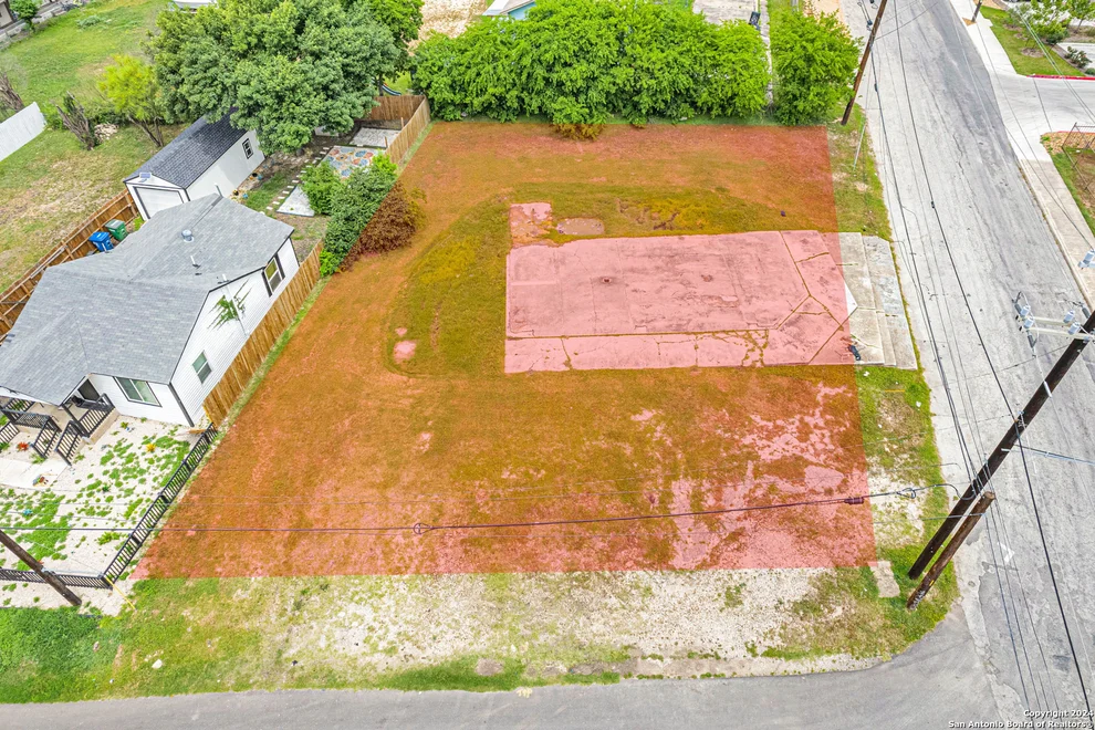 Unit for sale at 731 RUNNELS AVE, San Antonio, TX 78208