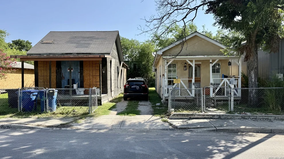 Unit for sale at 211 Rehmann, San Antonio, TX 78204