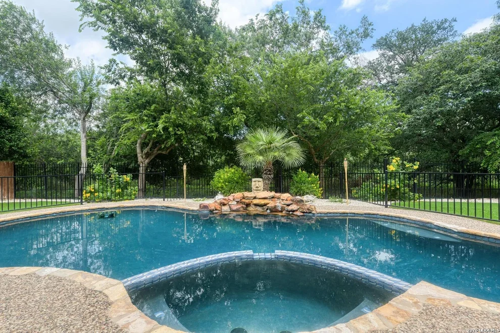 Unit for sale at 2451 OAKLINE DR, San Antonio, TX 78232
