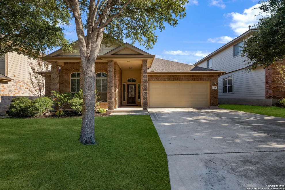 Unit for sale at 439 Redbird Song, San Antonio, TX 78253