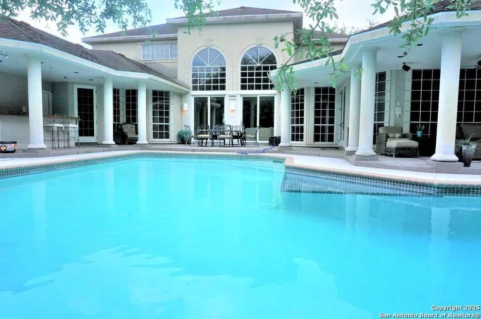 Unit for sale at 2 Windsor Drive, Beeville, TX 78102