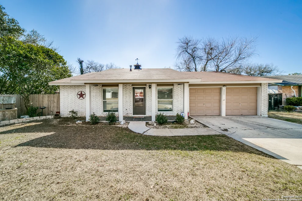 Unit for sale at 9903 Wagon Train, Converse, TX 78109