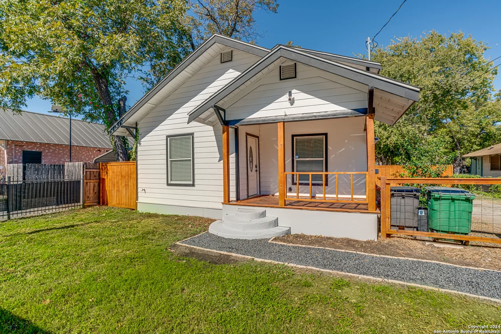 Unit for sale at 109 BARRETT AVE, San Antonio, TX 78214
