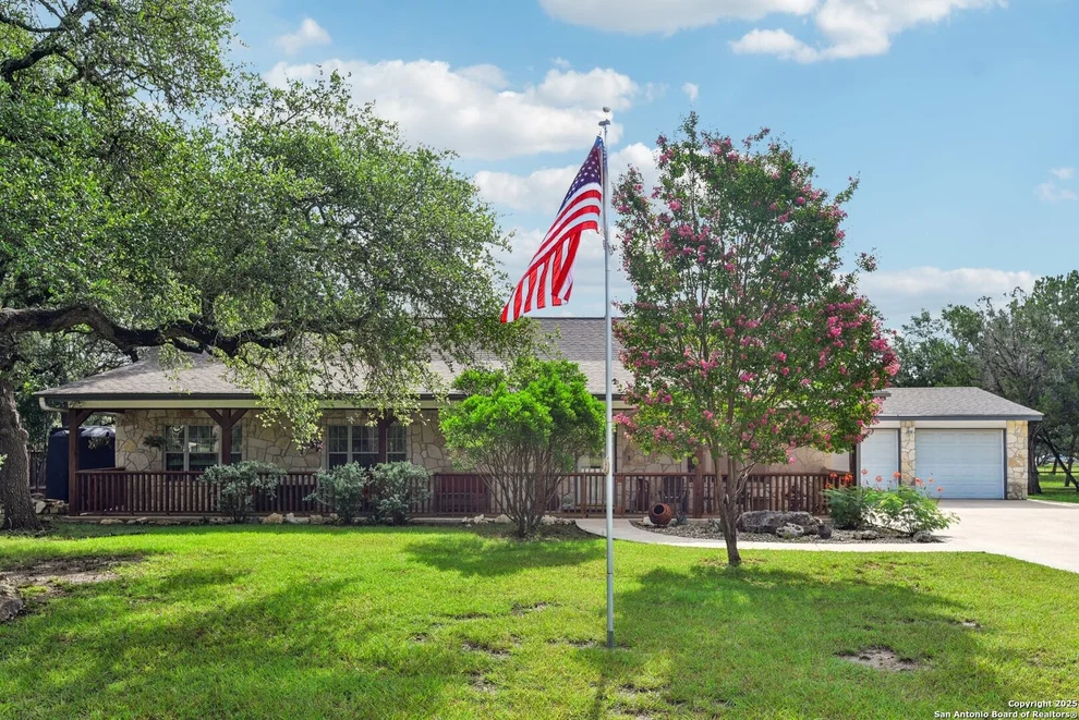 Unit for sale at 711 Heinen, Bandera, TX 78003