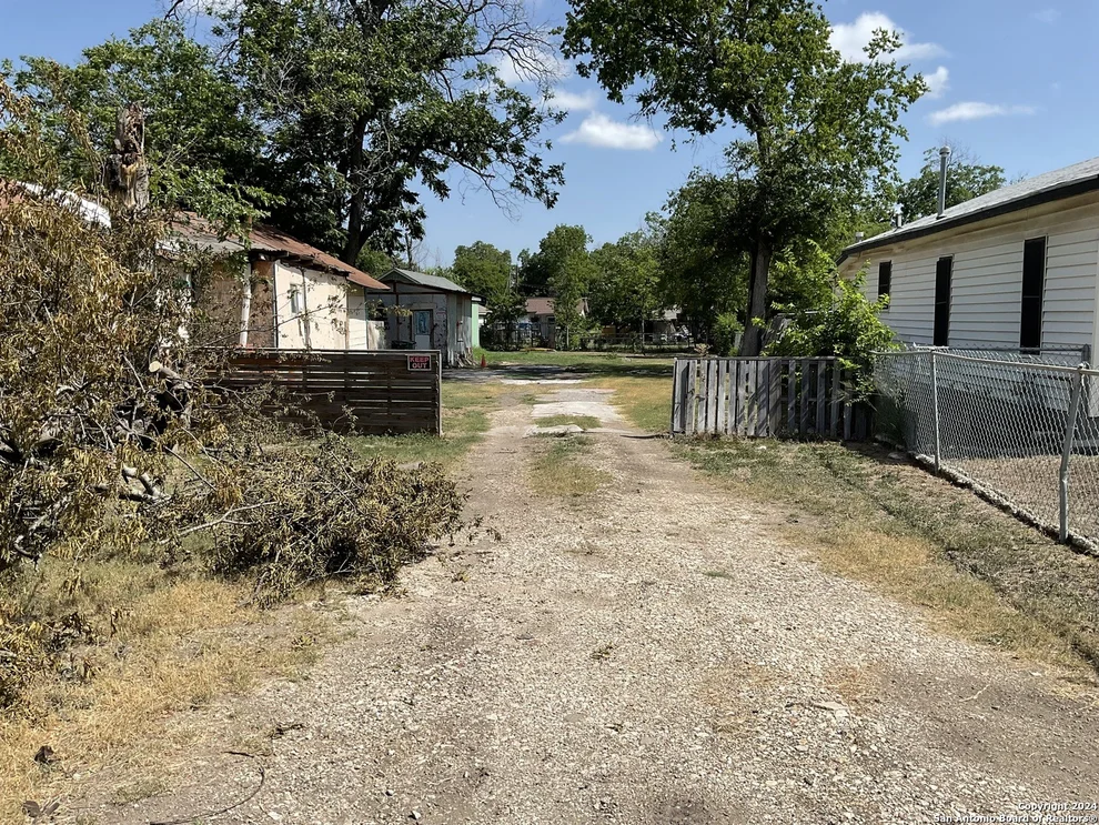 Unit for sale at 3023 CHIHUAHUA ST, San Antonio, TX 78207