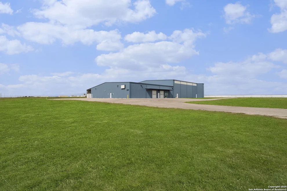 Unit for sale at 2601 Fm 758, New Braunfels, TX 78130