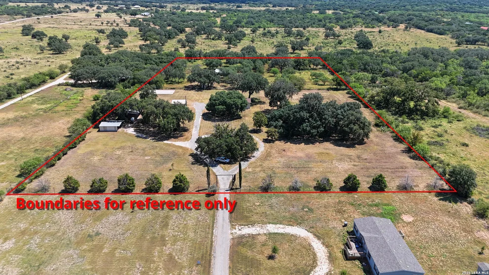 Unit for sale at 158 river valley road, Rio Frio, TX 78879