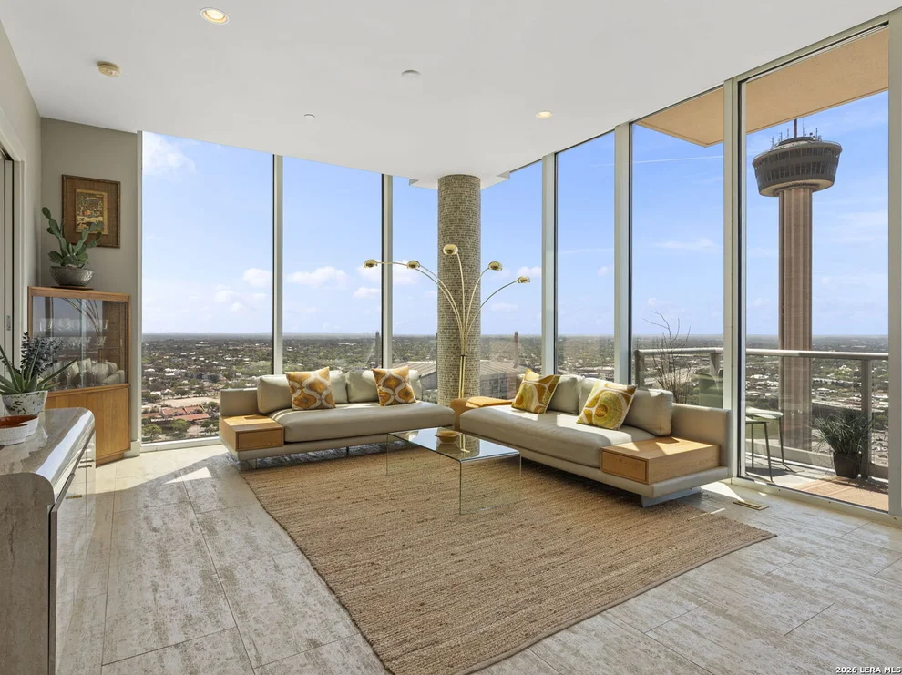 Unit for sale at 610 E Market, San Antonio, TX 78205