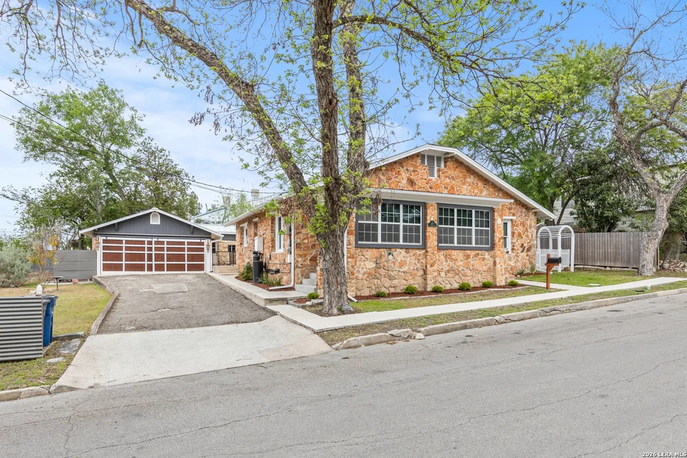 Unit for sale at 277 Magazine Avenue, New Braunfels, TX 78130