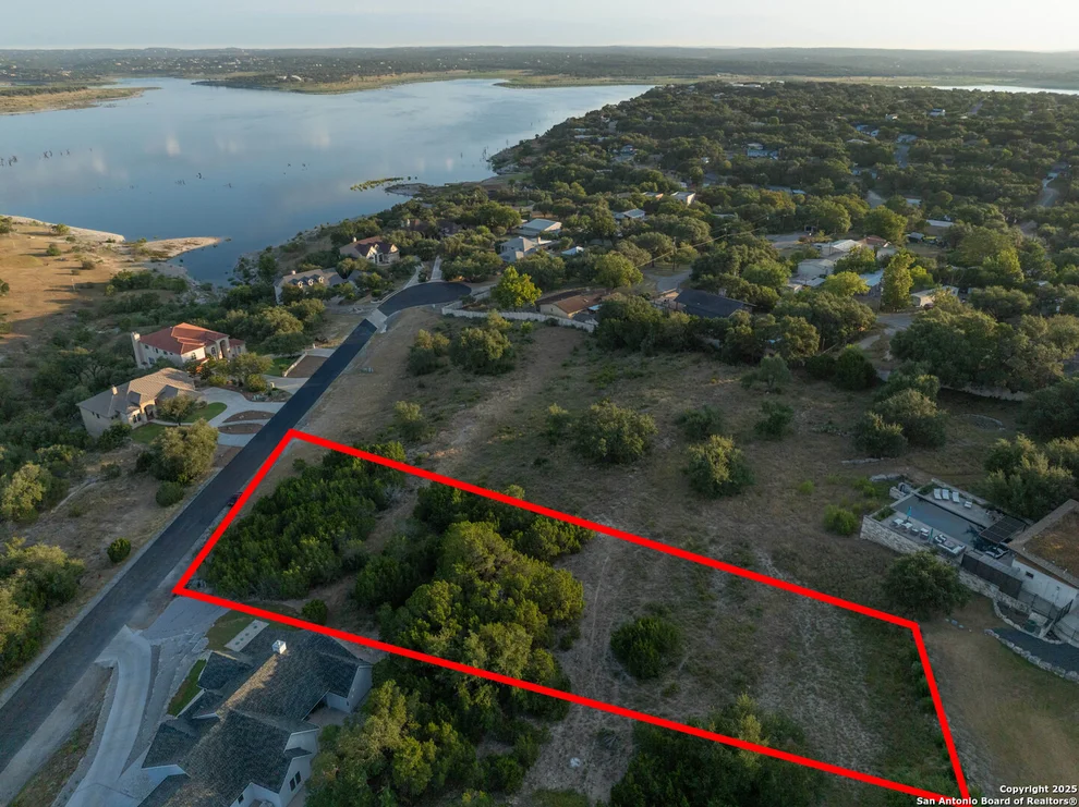 Unit for sale at 428 Scarlet Ct., Canyon Lake, TX 78133