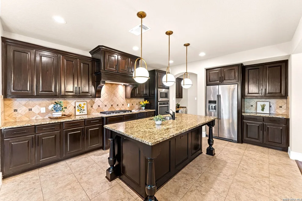 Unit for sale at 8923 Painted Oak, San Antonio, TX 78255