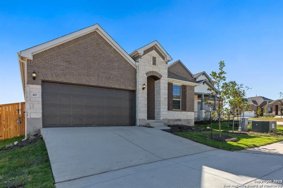 Unit for sale at 427 basket grass, San Marcos, TX 78666