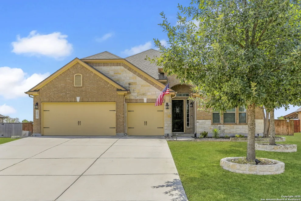 Unit for sale at 10026 Shallow Bank, Converse, TX 78109