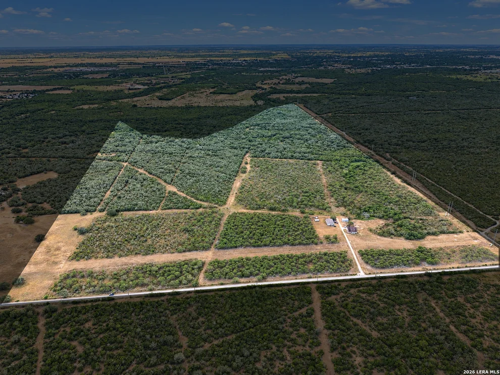 Unit for sale at 625 COUNTY ROAD 409, Beeville, TX 78102