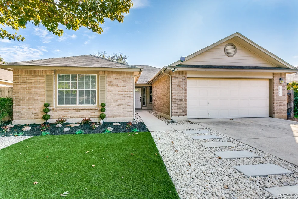 Unit for sale at 15238 PRESTON PASS DR, San Antonio, TX 78247