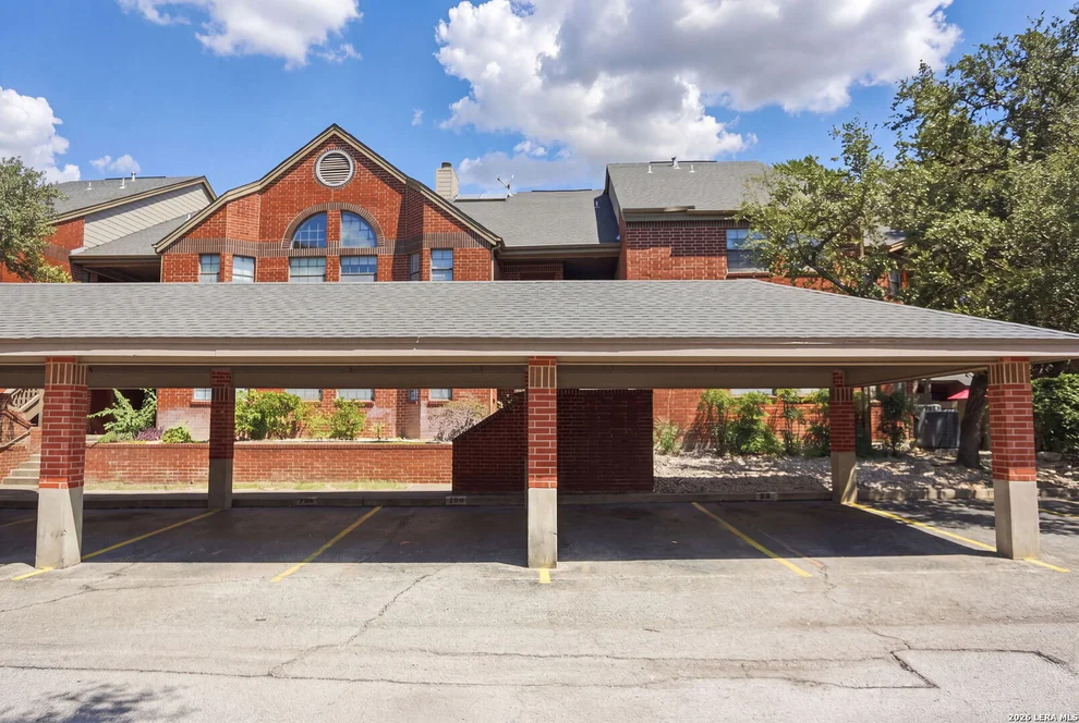 Unit for sale at 7930 Roanoke Run, San Antonio, TX 78240