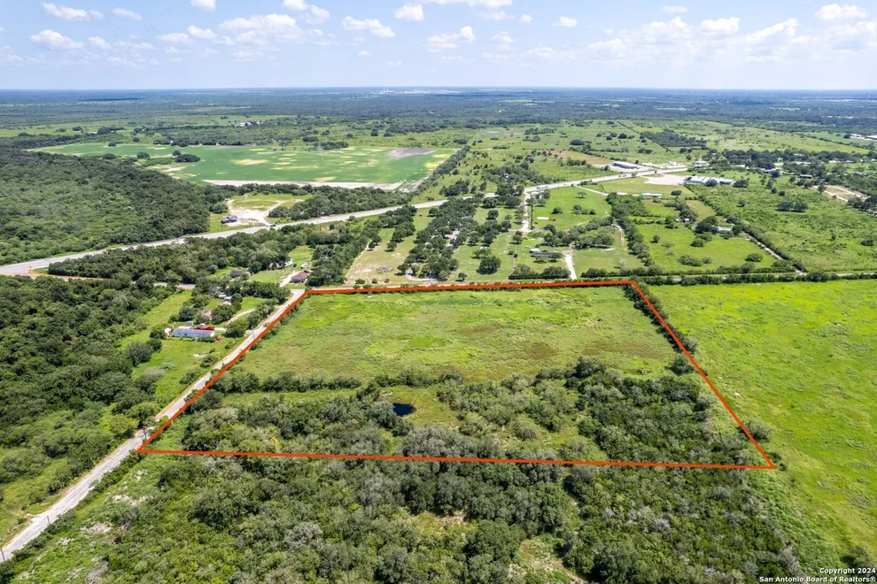 Unit for sale at 000 CR 405, Beeville, TX 78102